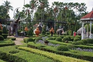 Nong Nooch_7154.JPG